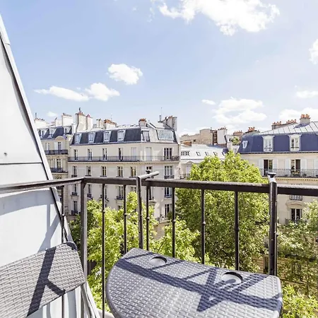 Bright And Comfortable 46 M For 2 With Balcony Daire *